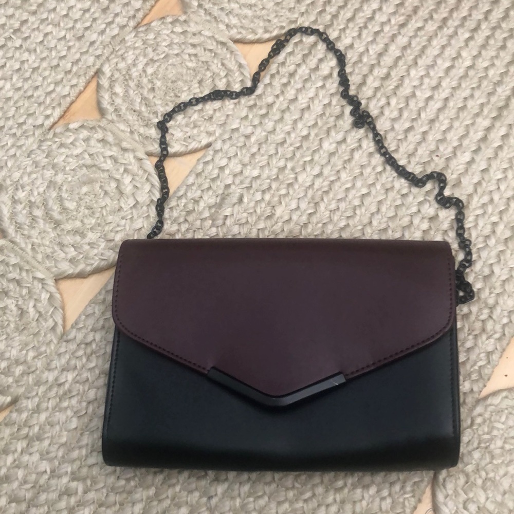 Clutch purse